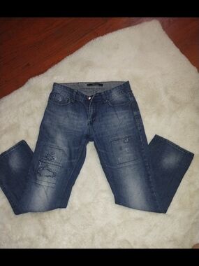 Black Label Men's Relaxed Fit Distressed Blue Jeans